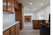 $1600 : Charming 3-bed, 2.5-bath home thumbnail