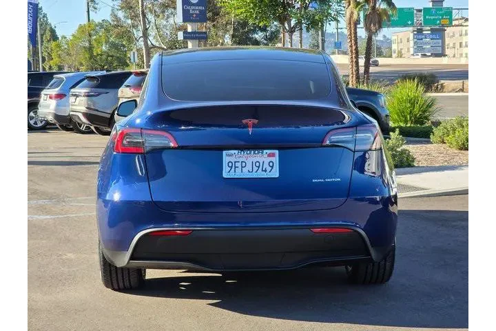$32400 : Tesla Model Y 2023 AWD 4dr C image 6