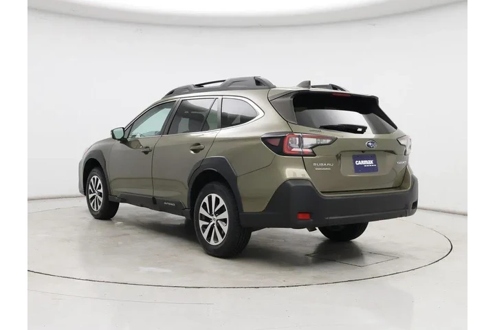 $24998 : Subaru Outback 2024 AWD Prem image 2