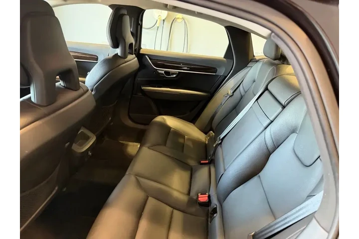 $21984 : Volvo S90 2017 T5 Momentum 4 image 9