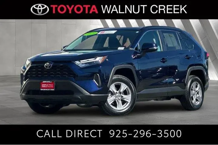 $33500 : Toyota RAV4 2025 AWD XLE 4dr image 1