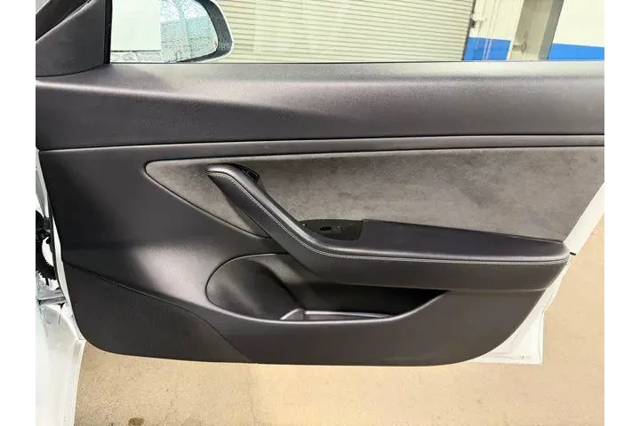 $22433 : Tesla Model 3 2018 Long Rang image 10