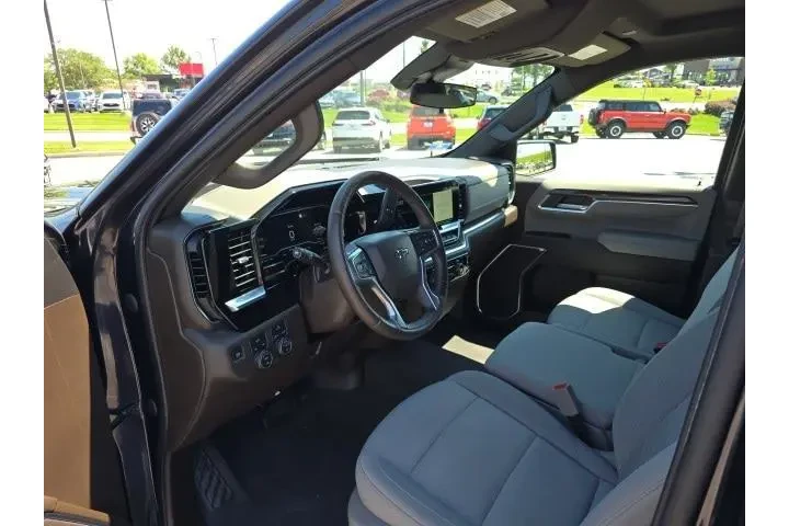 $39000 : Chevrolet Silverado 1500 202 image 10