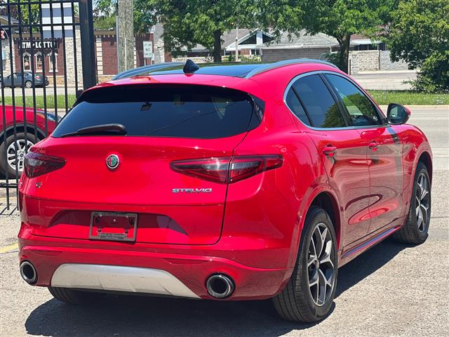 $26499 : 2021 Alfa Romeo Stelvio image 5