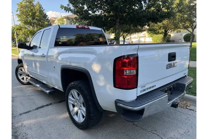 $15995 : 2015 GMC Sierra 1500 SLE image 5