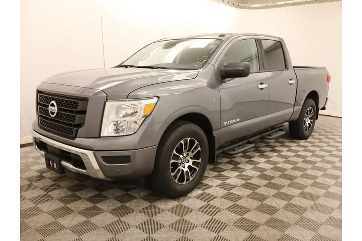 $23762 : Nissan Titan 2021 4x2 SV 4dr image 1