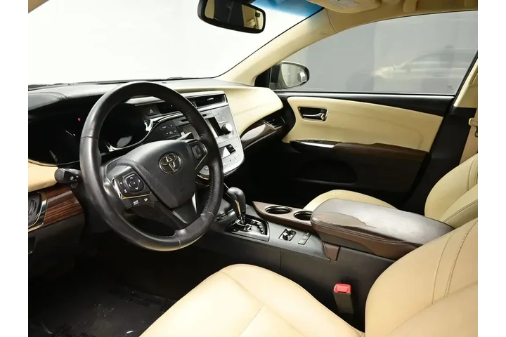 $12681 : Toyota Avalon Hybrid 2013 XL image 7