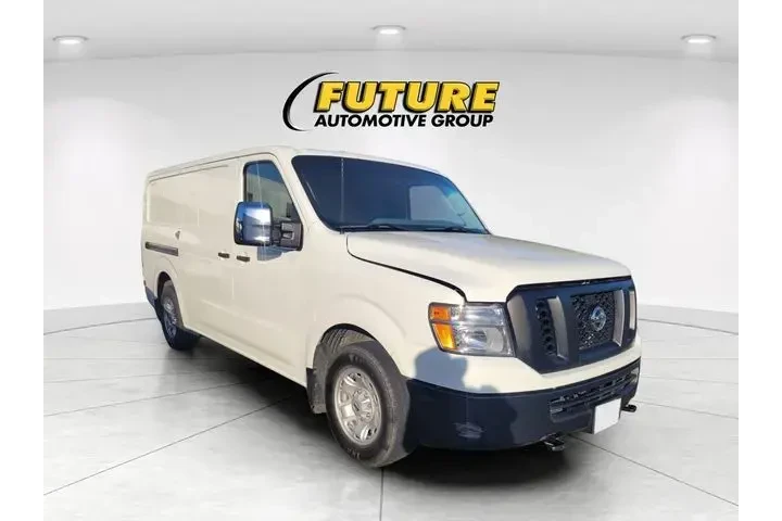 $13070 : Nissan NV 2021 3500 HD SV 3d image 1