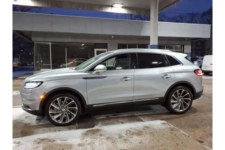 $33543 : Lincoln Nautilus 2022 AWD Re image 5