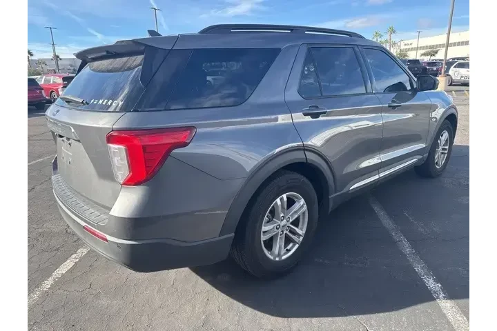 $23299 : Ford Explorer 2021 XLT 4dr S image 5