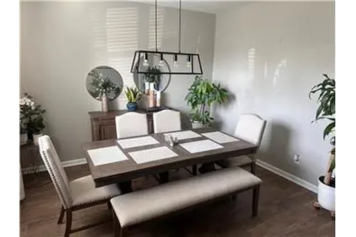 $3000 : Rental property with 5 bedro image 9