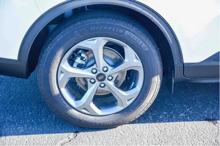 $39195 : Ford Escape Hybrid 2025 ST-L image 8