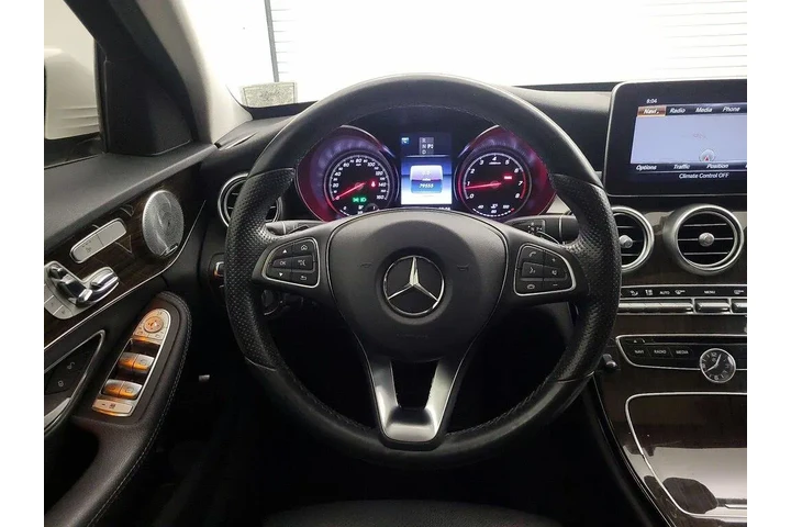 $17998 : Mercedes-Benz C-Class 2017 A image 10