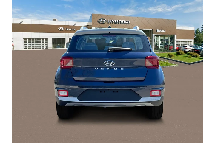 $24495 : Hyundai VENUE 2025 Limited 4 image 6