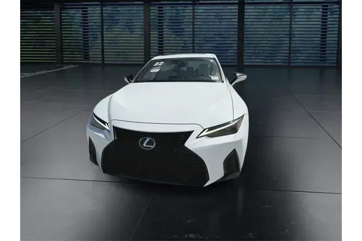 $39998 : Lexus IS 350 2022 F SPORT 4d image 3