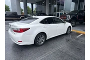 $17775 : Lexus ES 300h 2016 4dr Sedan thumbnail