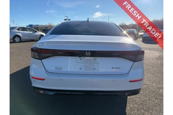 $31874 : Honda Accord Hybrid 2025 EX- image 3