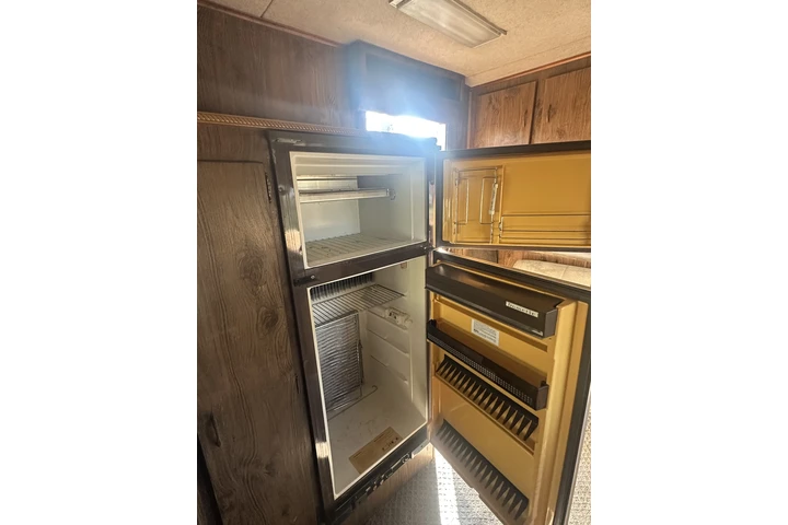 $1000 : Renta de traila image 3