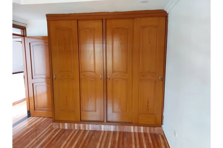 $280000000 : VENDO APTO DE 4 HABITACIONES image 4
