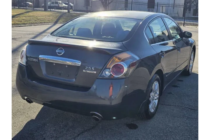$5300 : 2012 Altima 2.5 S image 7