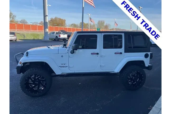 $18990 : Jeep Wrangler Unlimited 2017 image 4