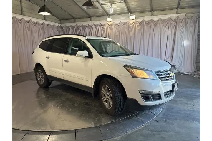 $10699 : Chevrolet Traverse 2017 LT 4 image 2