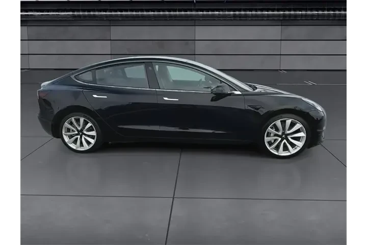 $20988 : Tesla Model 3 2018 AWD Long image 9