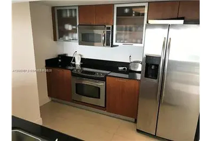 $4500 : Rental property with 2 bedro image 7