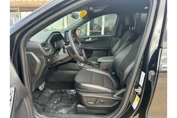 $20995 : Ford Escape 2023 ST-Line 4dr image 7