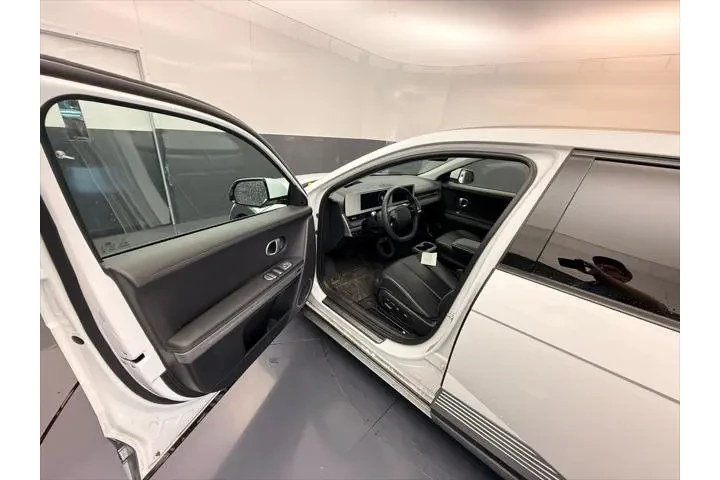 $28887 : Hyundai IONIQ 5 2023 AWD Lim image 8