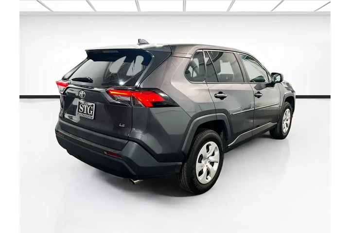 $25209 : Toyota RAV4 2023 LE 4dr SUV image 4