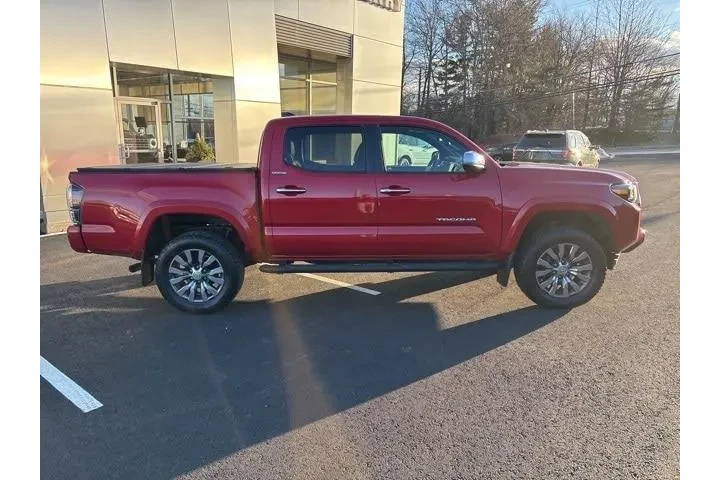 $31999 : Toyota Tacoma 2022 4x4 Limit image 2