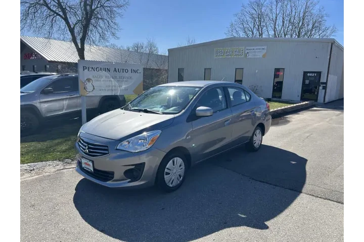 $6900 : 2017 Mirage G4 ES image 2