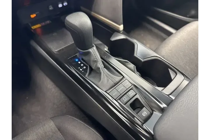 $25589 : Toyota Camry 2025 SE 4dr Sed image 9