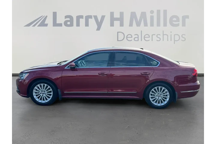 $8499 : Volkswagen Passat 2017 1.8T image 2