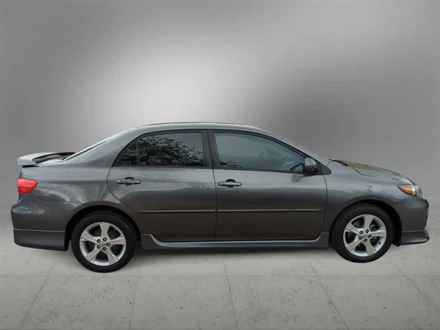 $10200 : Pre-Owned 2013 Toyota Corolla image 6