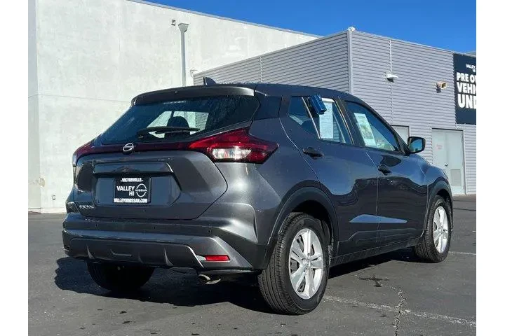 $12997 : Nissan Kicks 2023 S 4dr Cros image 6