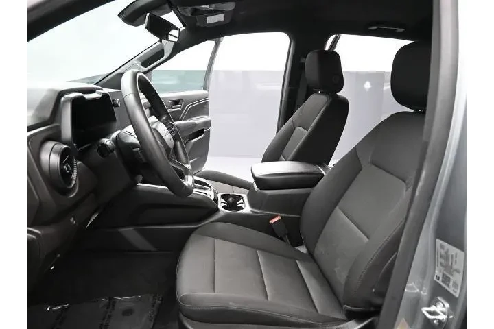 $37625 : Chevrolet Colorado 2023 4x4 image 10