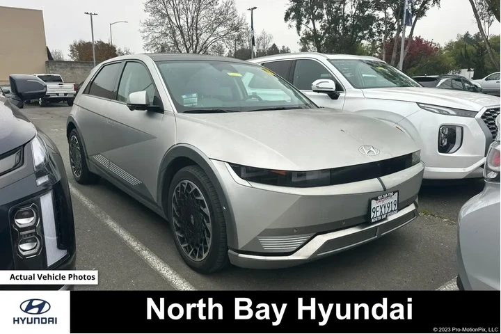 $30990 : Hyundai IONIQ 5 2023 AWD Lim image 1