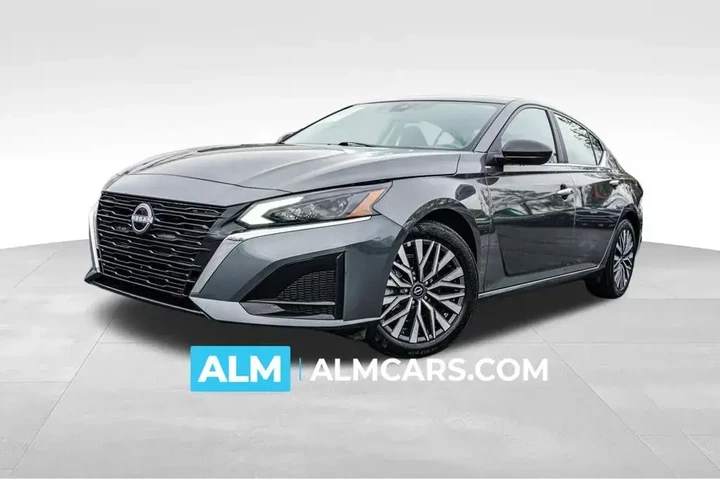 $18920 : Nissan Altima 2025 2.5 SV 4d image 1