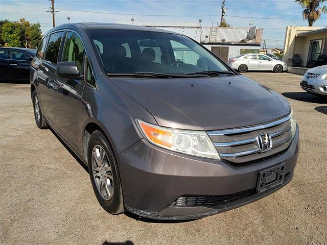 $7800 : 2013 HONDA ODYSSEY EX-L image 2