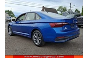 $19981 : Volkswagen Jetta 2024 SE 4dr thumbnail
