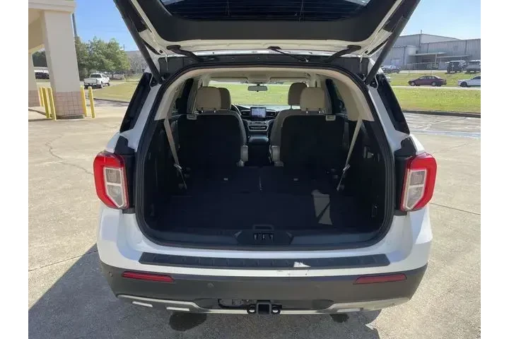 $22990 : Ford Explorer 2022 XLT 4dr S image 10