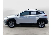 $20867 : Hyundai KONA 2023 AWD SEL 4d thumbnail