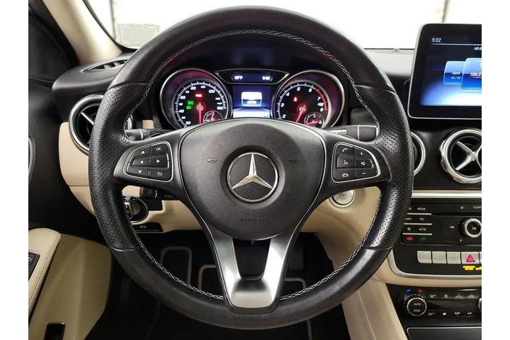 $19998 : Mercedes-Benz GLA 2020 GLA 2 image 10