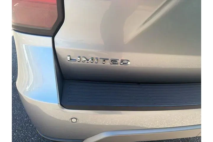 $28039 : Ford Expedition MAX 2020 4x4 image 5