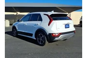 $21779 : Kia Niro 2023 EX 4dr Crossov thumbnail