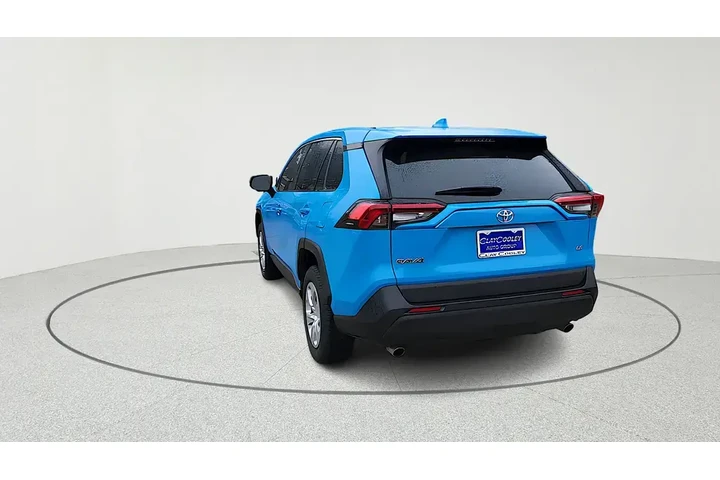 $22692 : Toyota RAV4 2019 LE 4dr SUV image 6