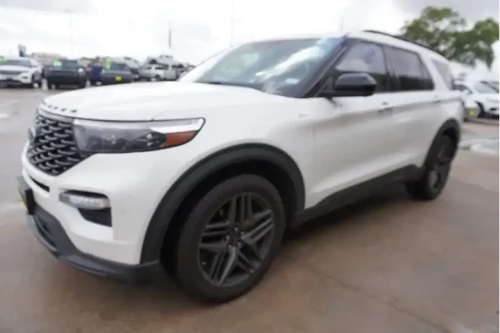 $28888 : Ford Explorer 2023 ST-Line 4 image 3