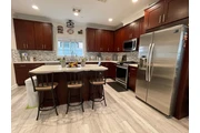 $2000 : FOR RENT Bell, CA 90201 thumbnail